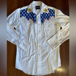 Wrangler pearl snap button down with custom embellishments